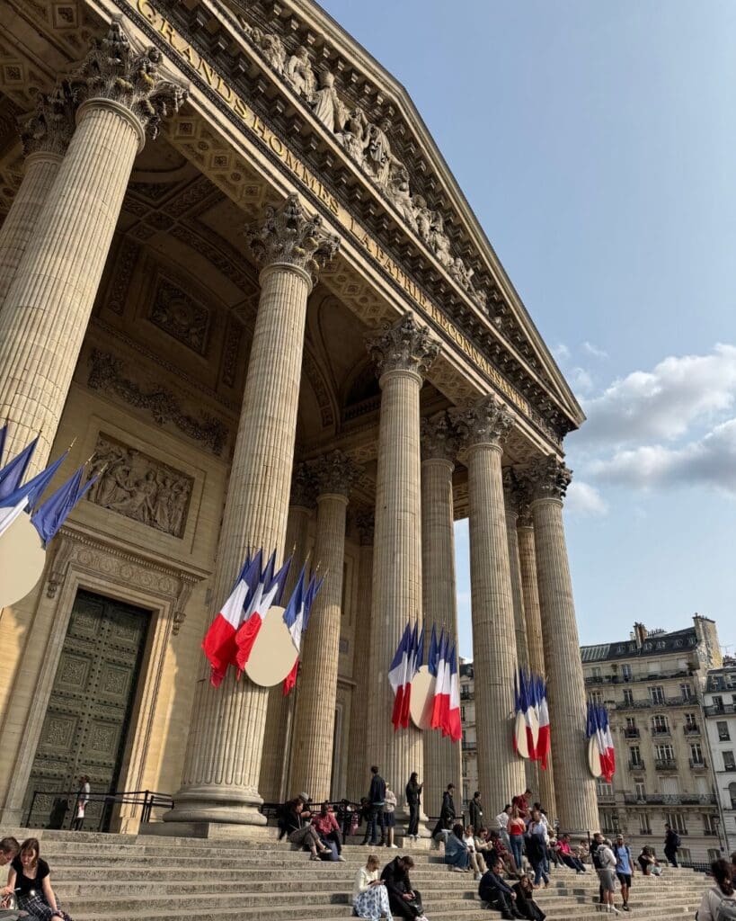 Pariz